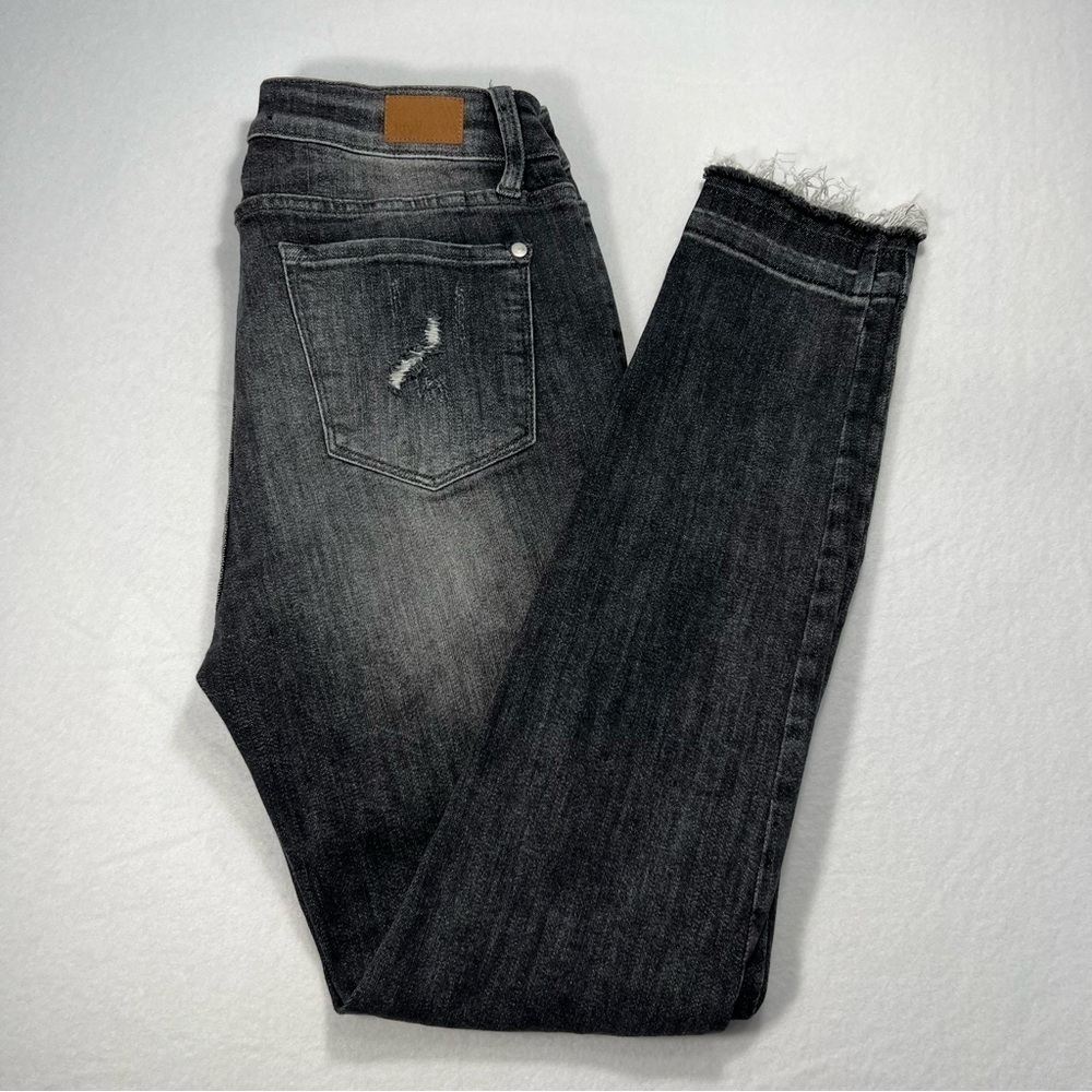 Judy Blue JB84151 Skinny Distressed Black Wash Jeans Women’s 9/29 NWOT Stretch